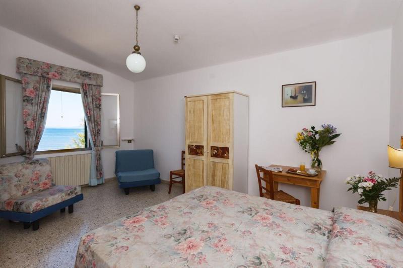 Hotel Villa Ambra Orbetello Esterno foto